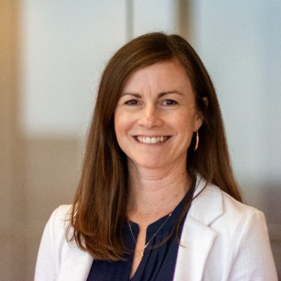 Amy Gilbertson headshot.